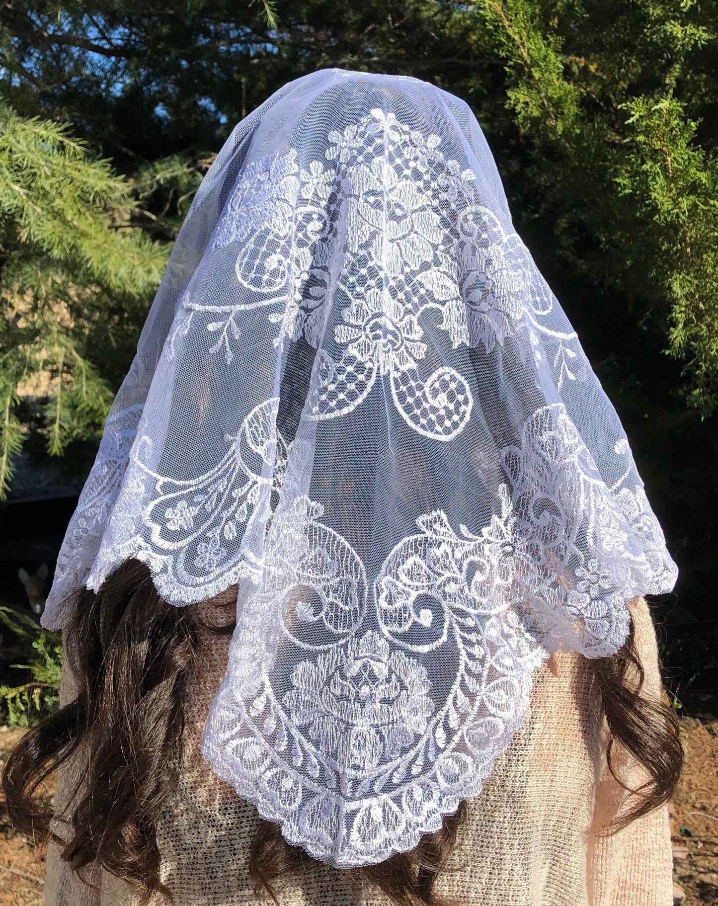 St. Catalina Thomas Veil -WHITE (48" x 23")