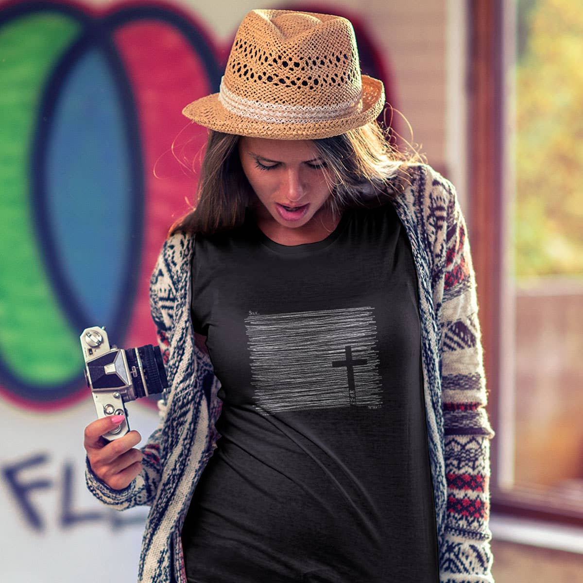 Seek Tee