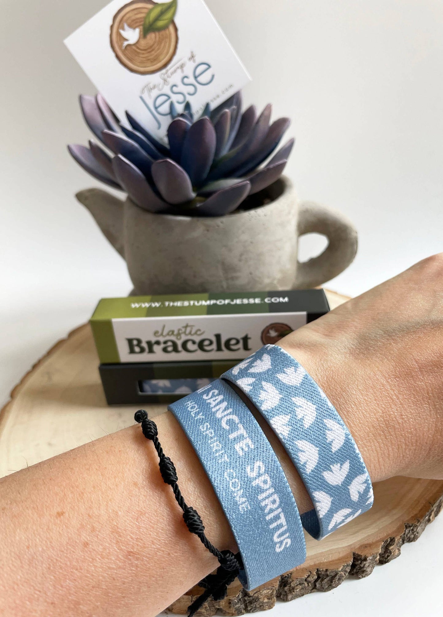 Veni Sancte Spiritus Reversible Elastic Bracelet Holy Spirit