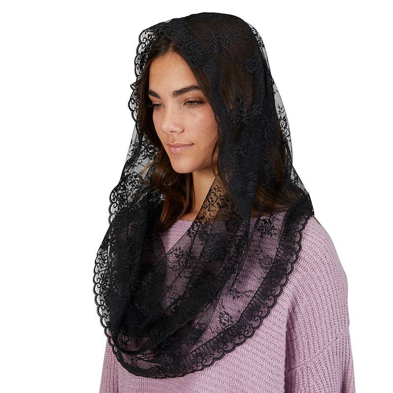 Blck Lace Infinity Chapel Veil