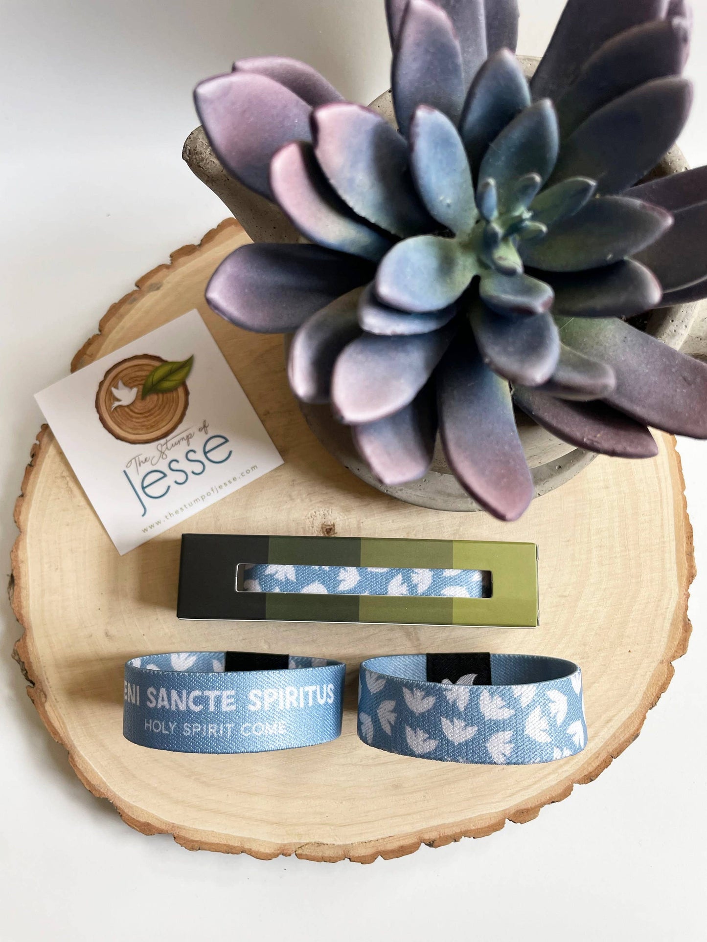 Veni Sancte Spiritus Reversible Elastic Bracelet Holy Spirit