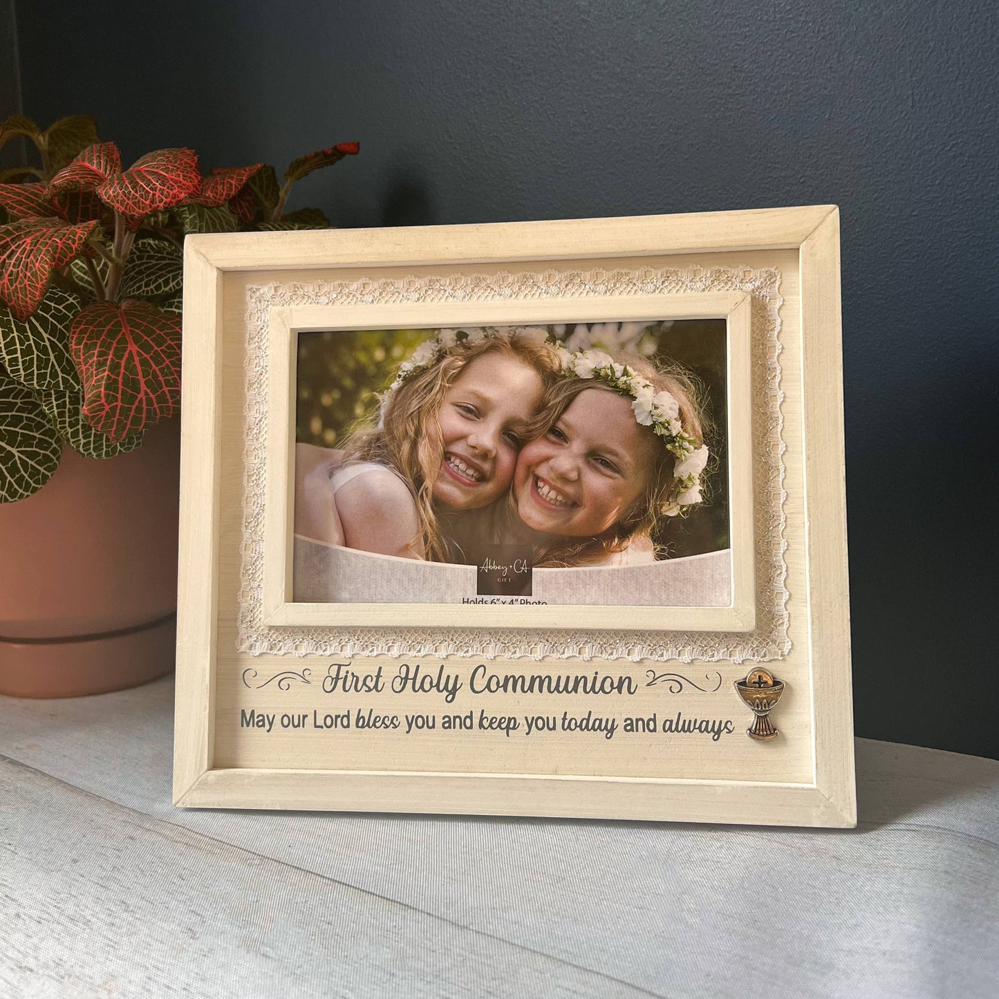 Lace Detail Communion Frame