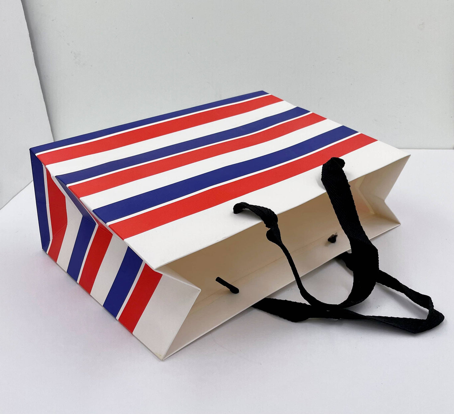 20pcs,4 sizes blue&white&red stripes gift bag