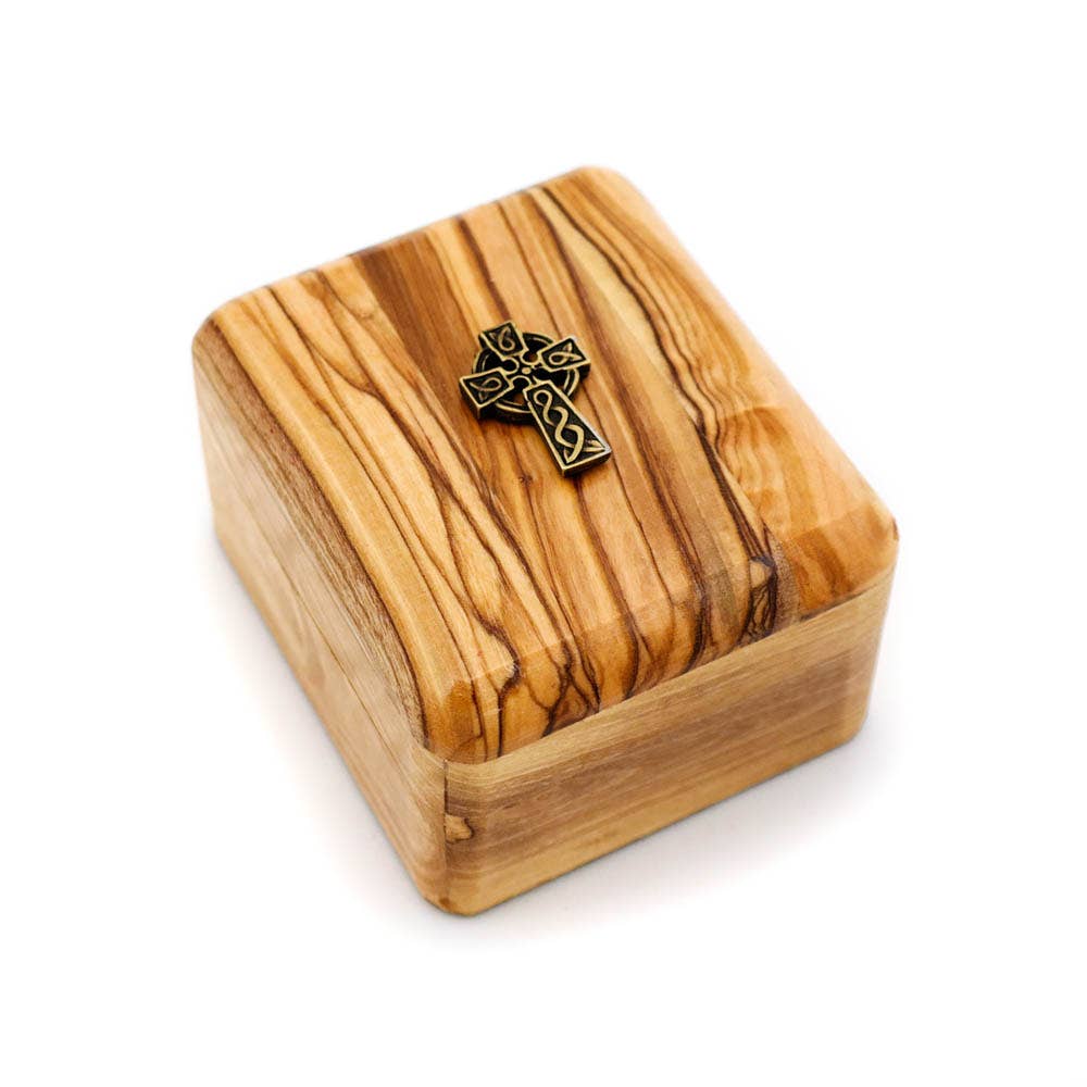 Olive Wood Gift Box with Celtic Cross for Rosaries