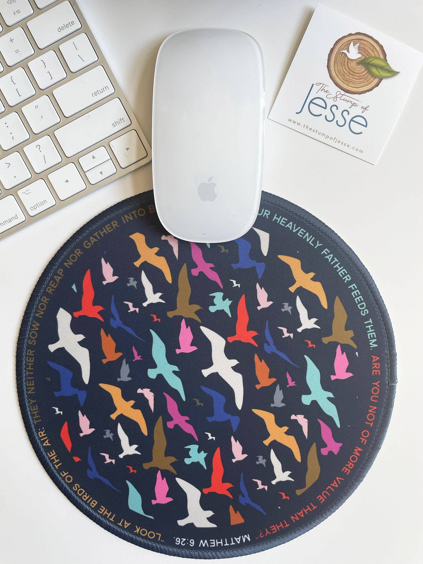 Look at the birds of the Air Mouse Pad