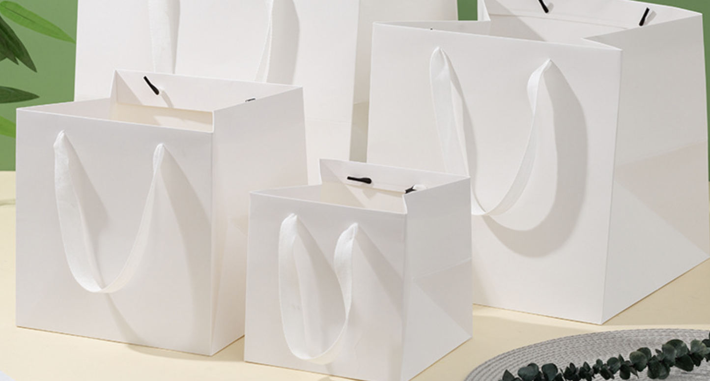 10pcs, Square white gift bag with free tissue , four sizes