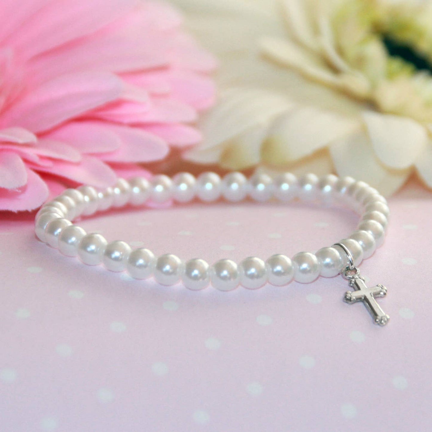 Cross Pearl stretchy 5"  Bracelet