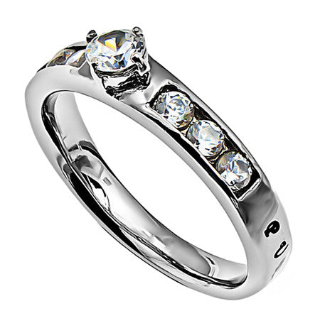 Princess Solitaire Ring "Purity"