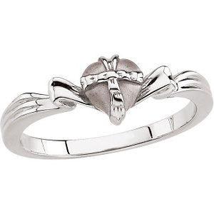 The Gift Wrapped Heart® Ring in Sterling Silver